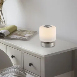 LED Tischleuchte silber farbig rund Touchdimmer zeitloses Design